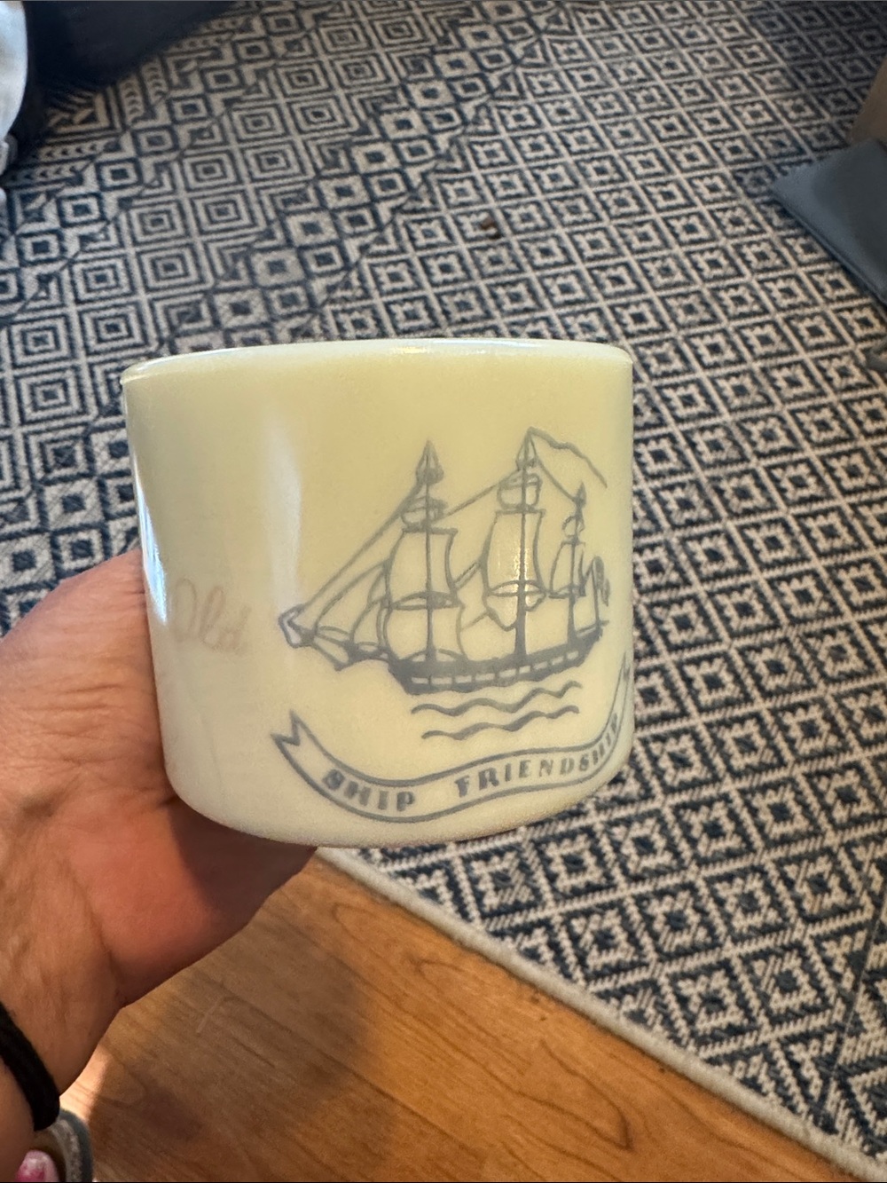 Men Grooming Shaving Mug – White and Navy old spice